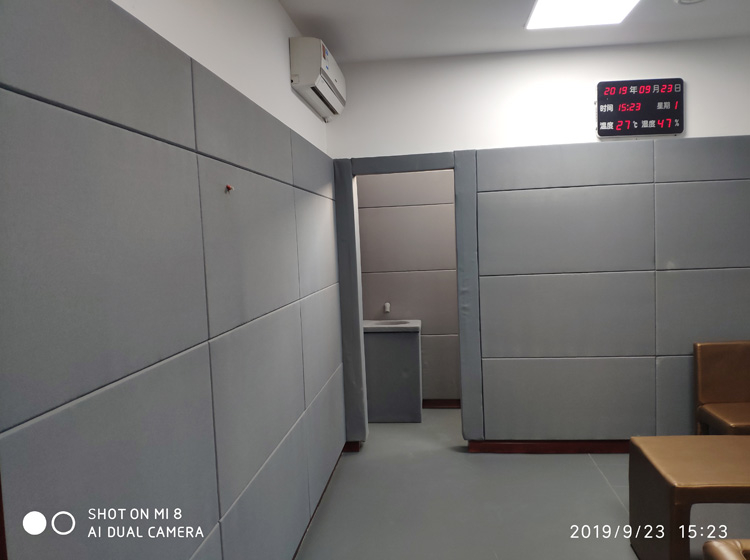 谈话室纪检委留置室防撞软包图片